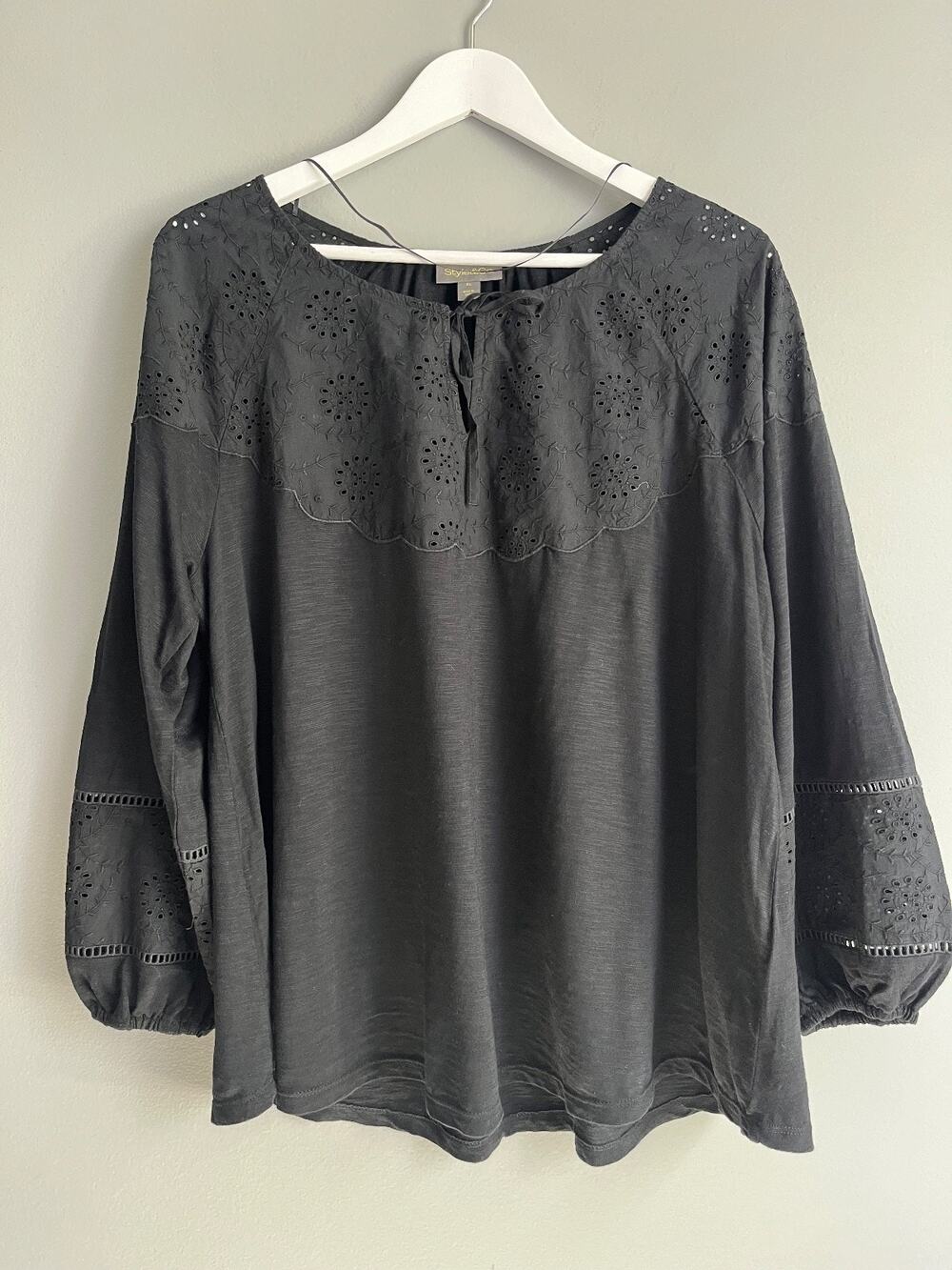 Style&Co NWT Women's XL Black Eyelet Boho Peasant Top $49.50 Retail Cottagecore